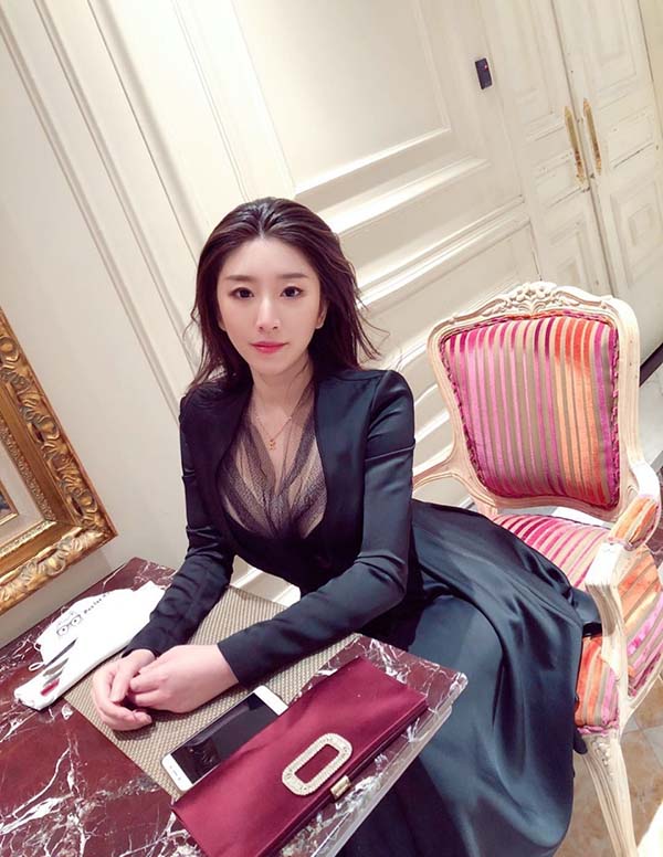 曼谷援交女模特