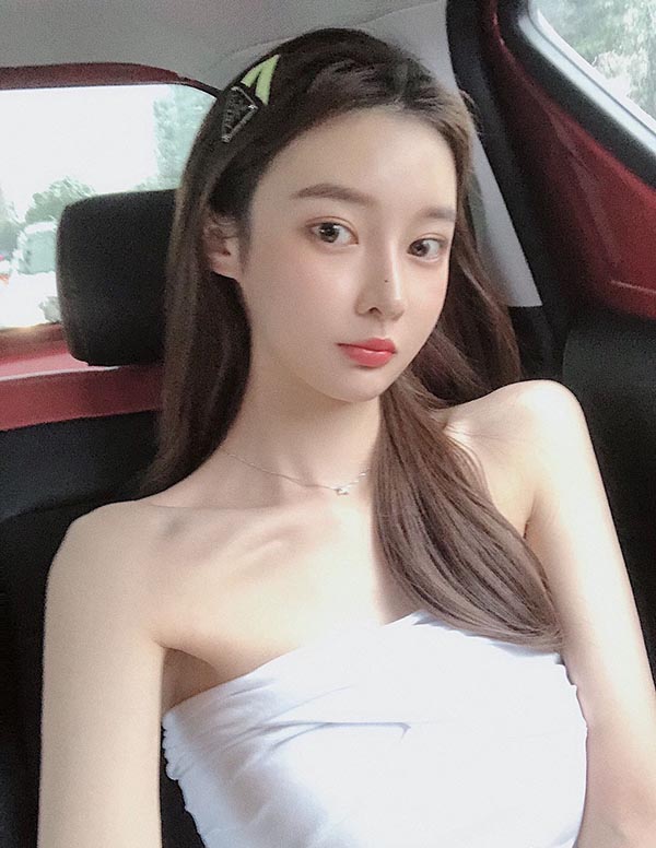 首尔围经纪人微信