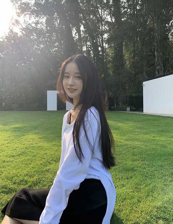 温哥华外围留学生